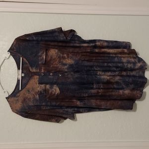 Beautiful plus size women's blouse 3X